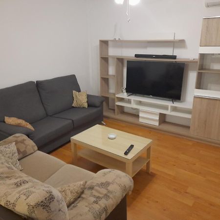 1F, Aire Acondic, 80M2, 2 Dormitorios, 4 Huespedes, Wifi Gratis Ла-Лінеа-де-ла-Консепсьйон Екстер'єр фото
